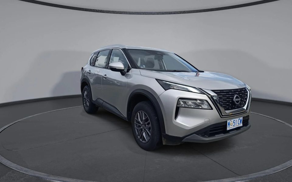 2024 Nissan X-TRAIL ST
