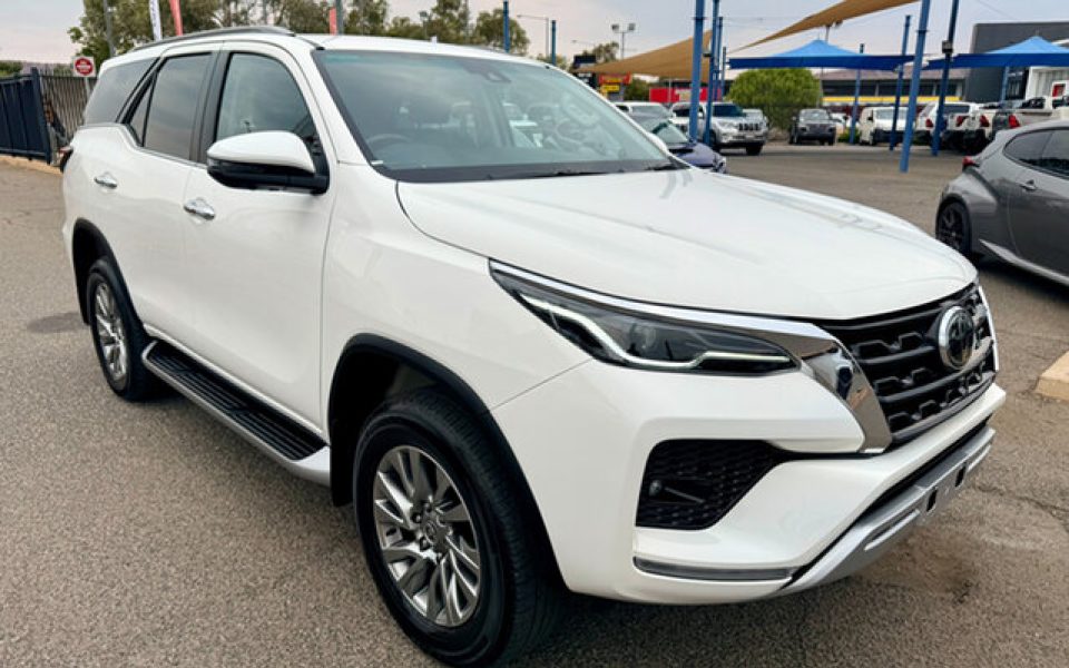 2023 Toyota Fortuner Crusade