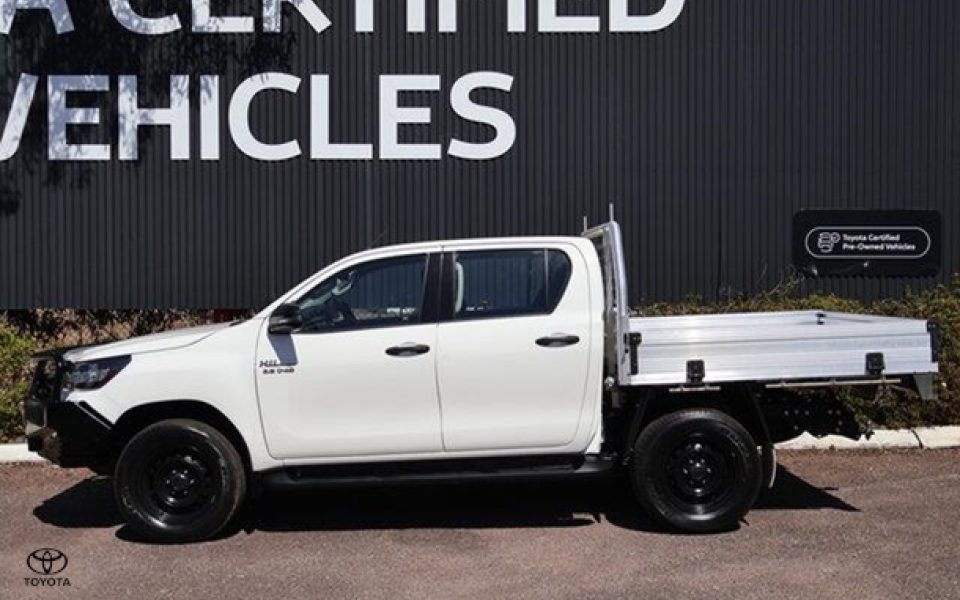 2020 Toyota Hilux SR