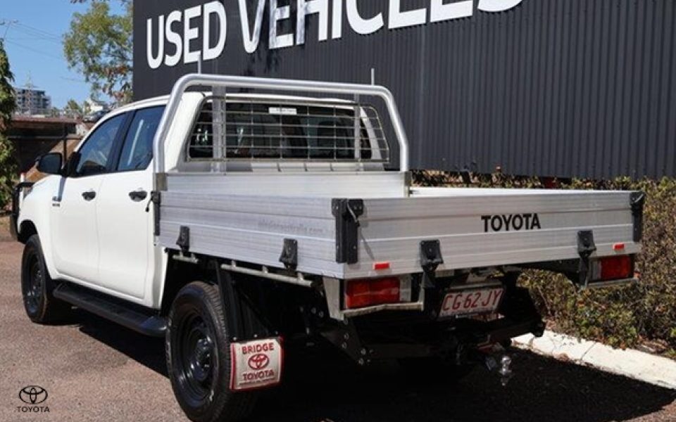 2020 Toyota Hilux SR