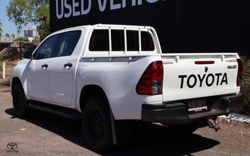 2020 Toyota Hilux SR