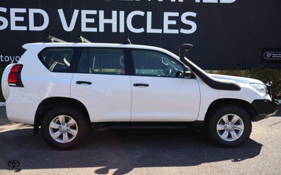 2023 Toyota Landcruiser Prado GX
