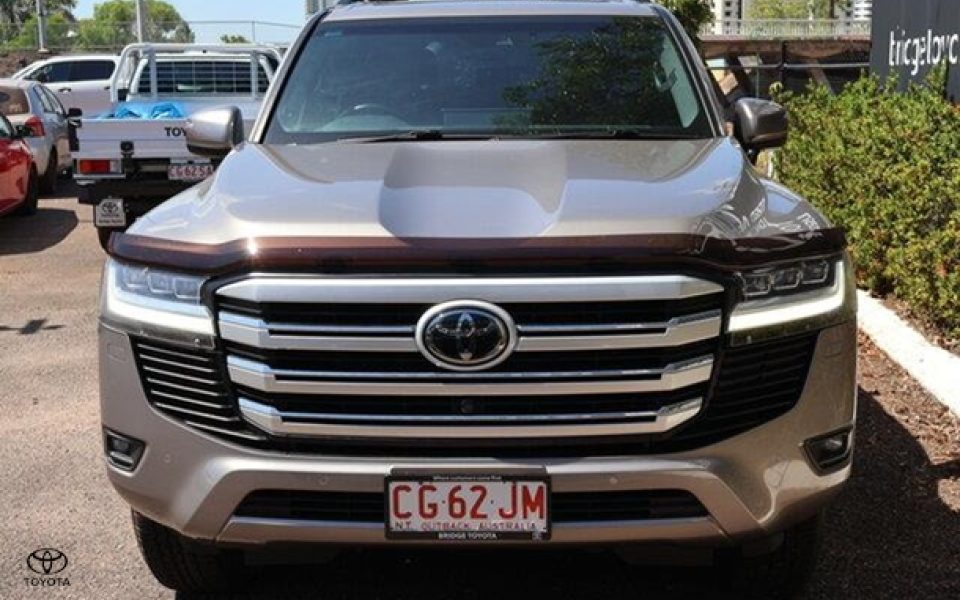 2023 Toyota Landcruiser VX