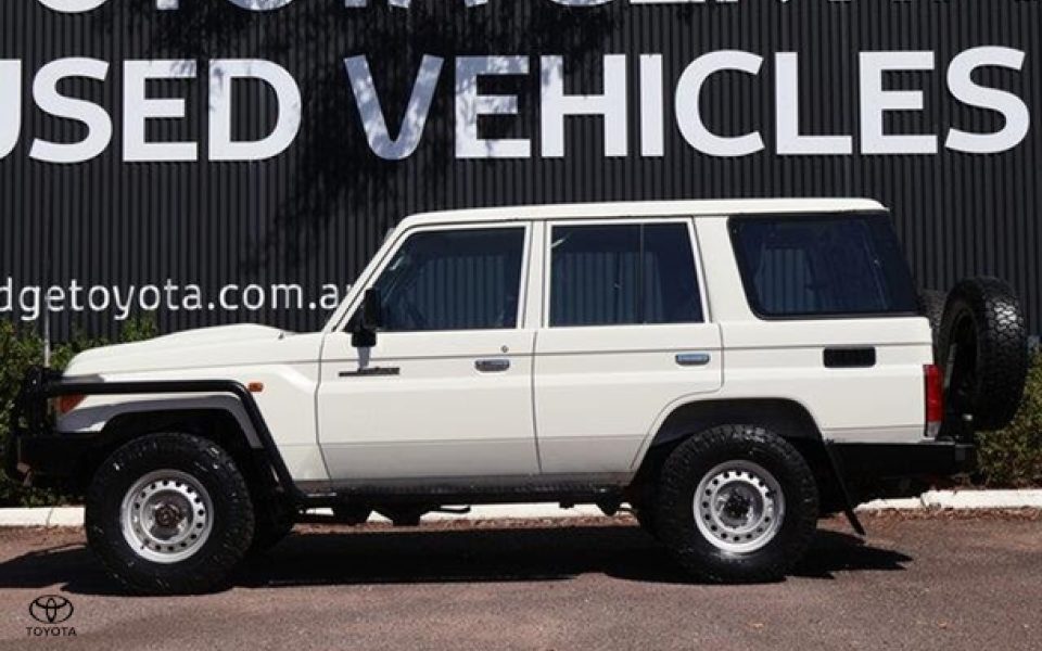 2019 Toyota Landcruiser Workmate