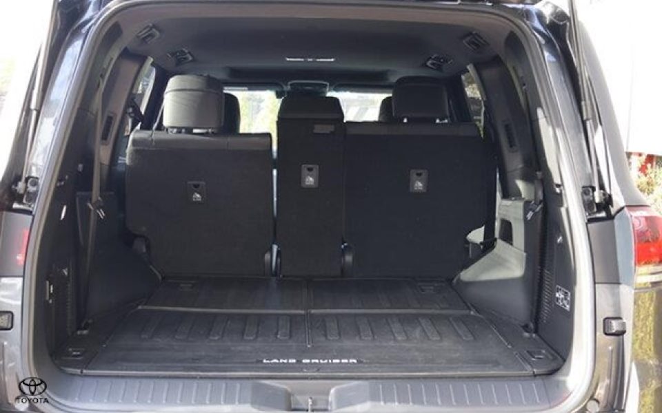 2022 Toyota Landcruiser VX