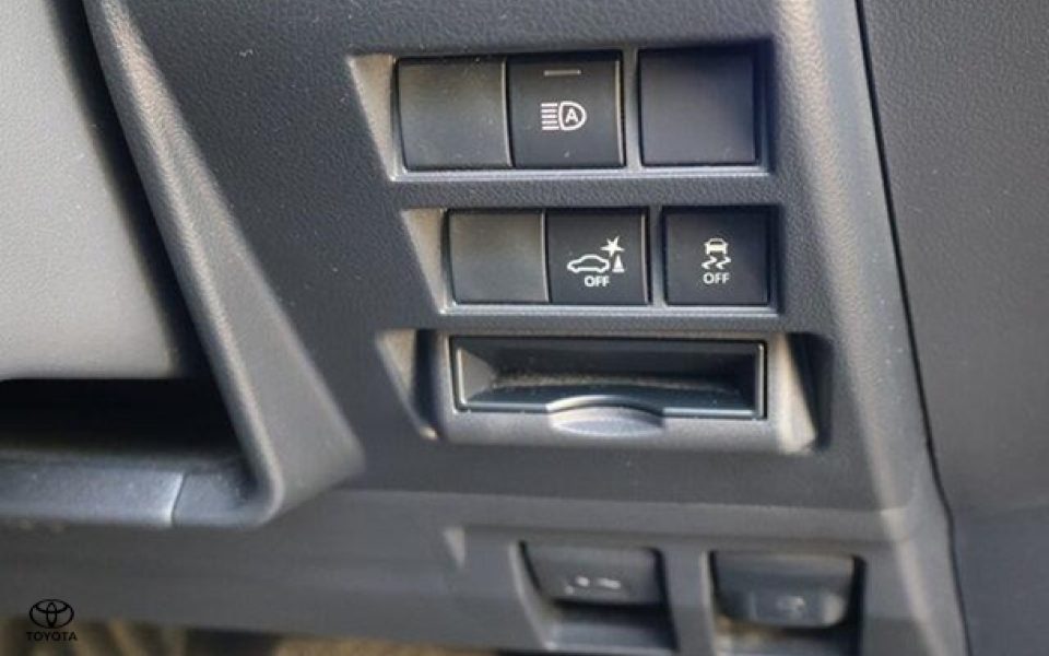 2022 Toyota Landcruiser VX