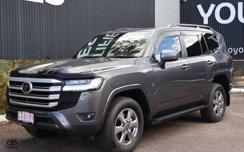 2022 Toyota Landcruiser VX