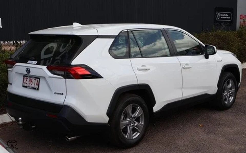 2022 Toyota RAV4 GX