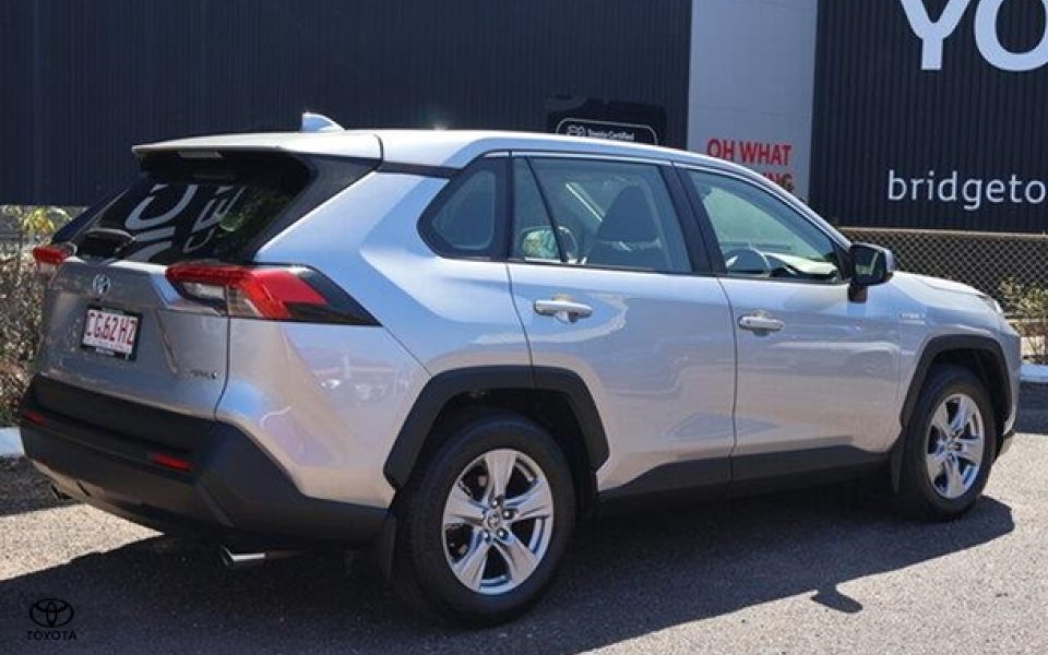 2024 Toyota RAV4 GX