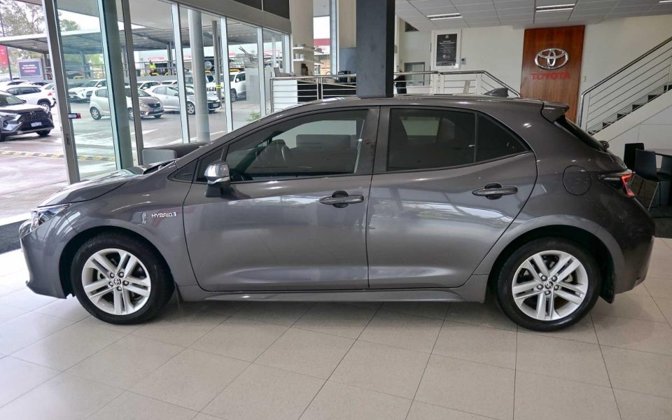 2021 Toyota Corolla Hatch Hybrid SX