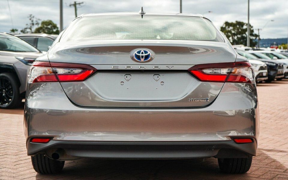 2023 Toyota Camry Hybrid Ascent