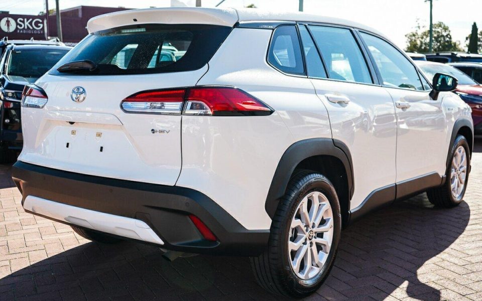 2025 Toyota Corolla Cross HV GX