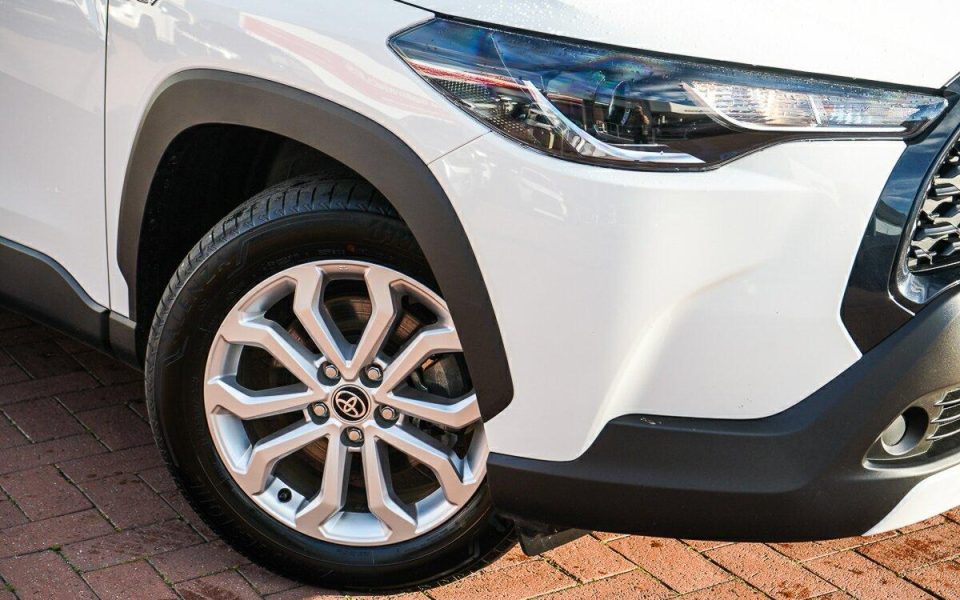 2025 Toyota Corolla Cross GX