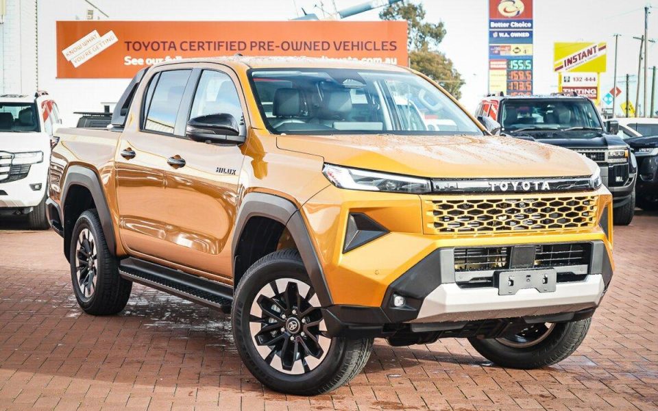 2026 Toyota Hilux 4x4 SR5+