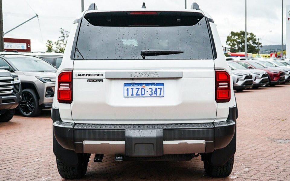 2026 Toyota Landcruiser Prado GXL