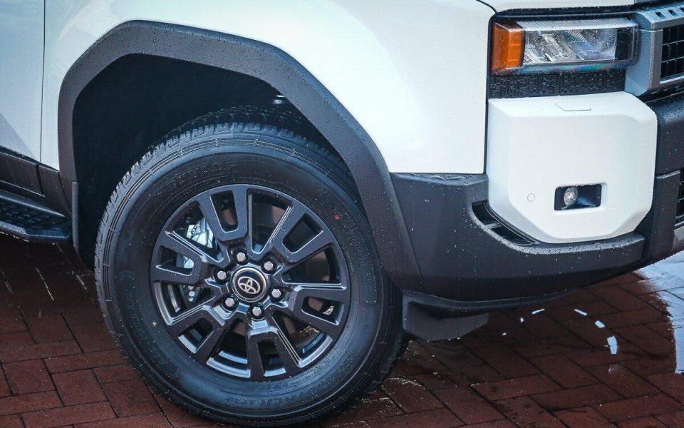 2026 Toyota Landcruiser Prado GXL