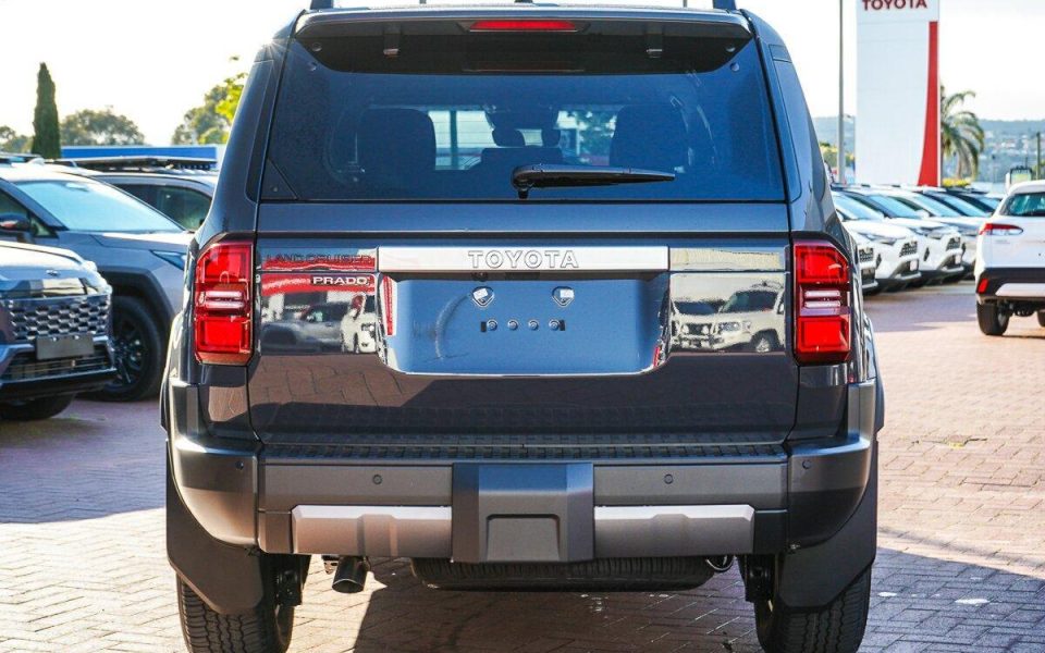 2026 Toyota Landcruiser Prado GXL