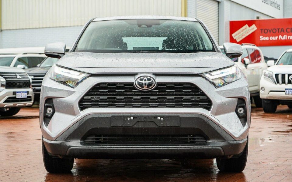 2025 Toyota RAV4 GX 2WD