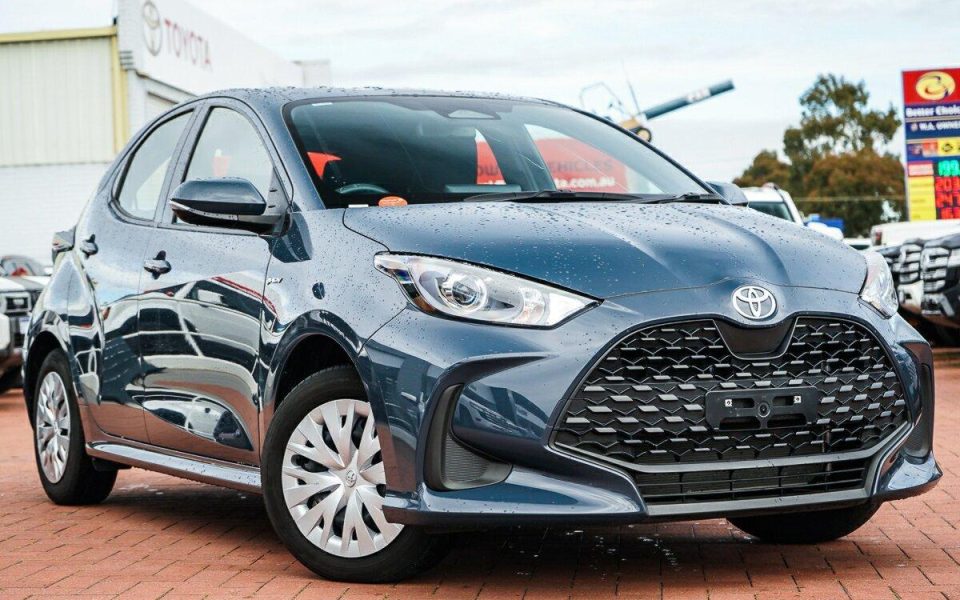 2025 Toyota Yaris Hybrid Ascent Sport