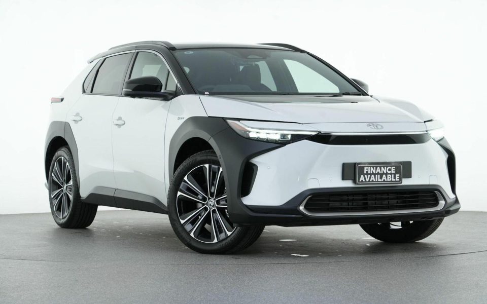 2025 Toyota bZ4X AWD