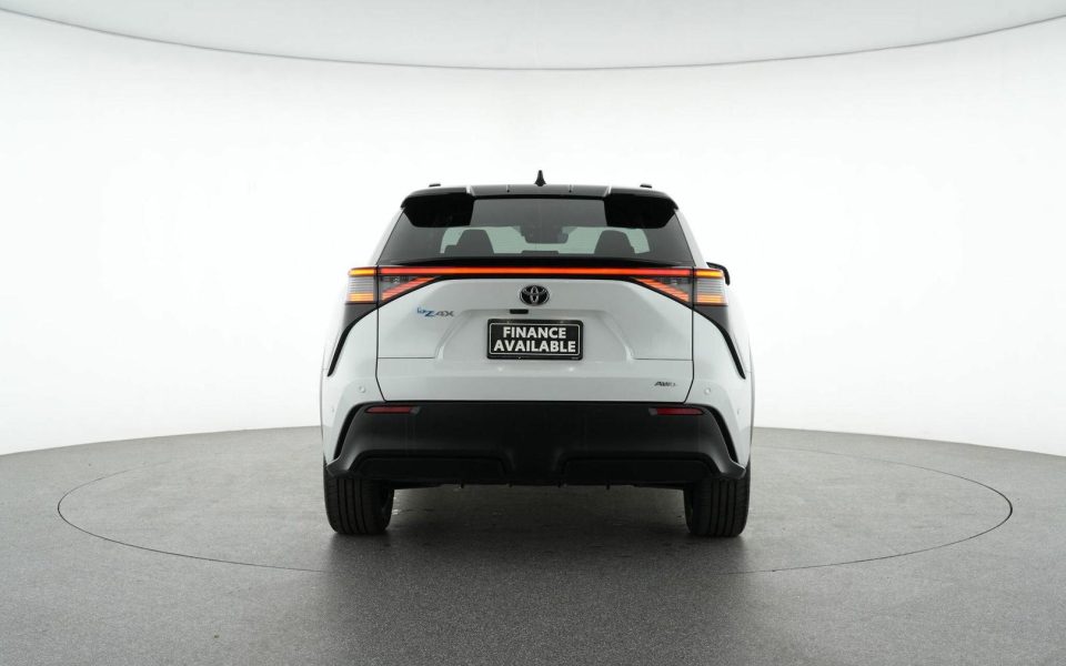 2025 Toyota bZ4X AWD