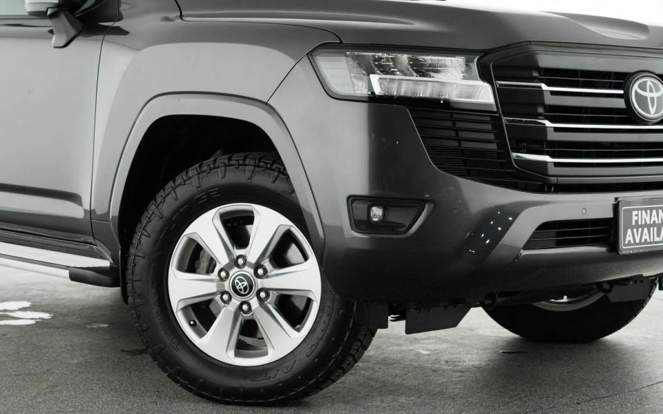 2022 Toyota Landcruiser GXL