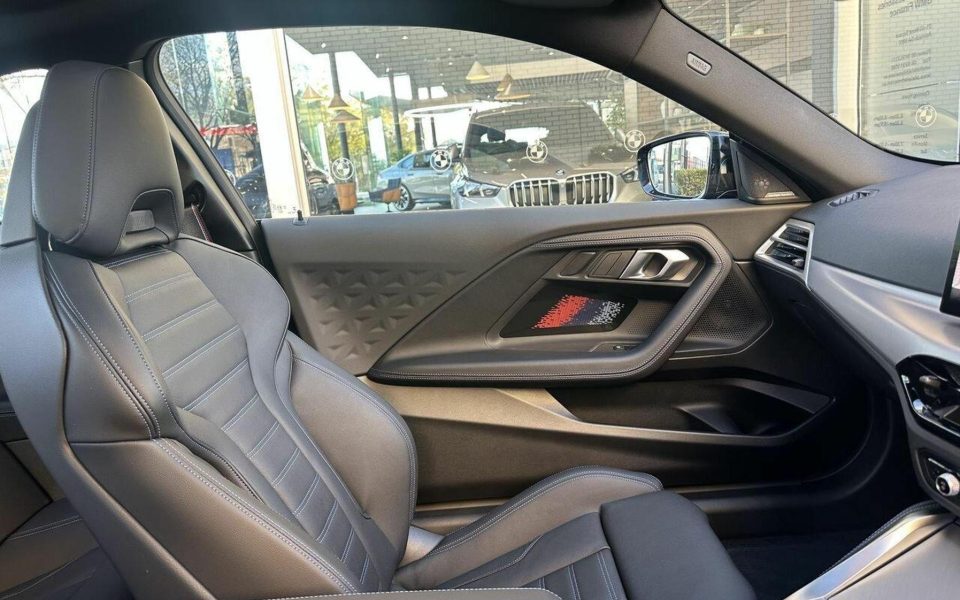 2025 BMW 2 Series M240i xDrive