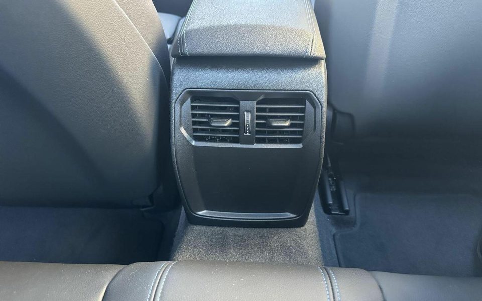 2025 BMW 2 Series M240i xDrive