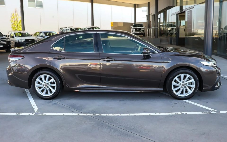 2024 Toyota Camry Hybrid Ascent Sport
