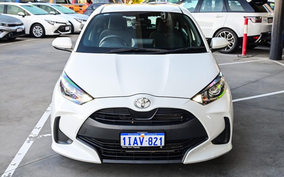2023 Toyota Yaris Ascent Sport