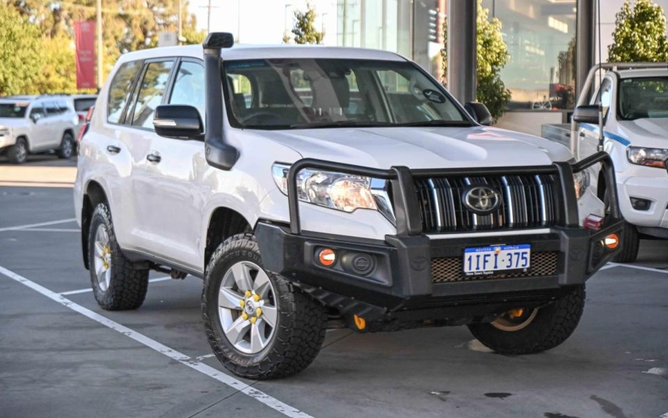 2023 Toyota Landcruiser Prado GX
