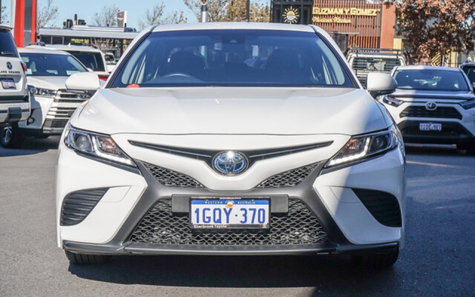 2018 Toyota Camry Hybrid Ascent Sport