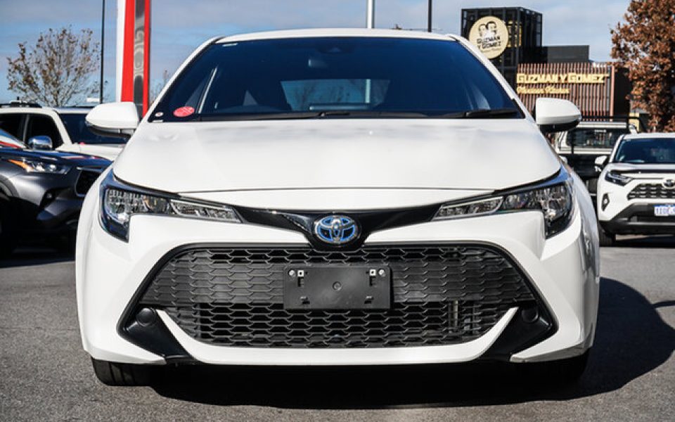 2020 Toyota Corolla Hatch Hybrid Ascent Sport