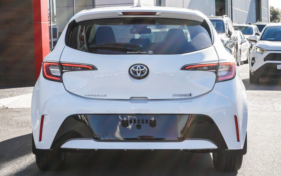 2020 Toyota Corolla Hatch Hybrid Ascent Sport