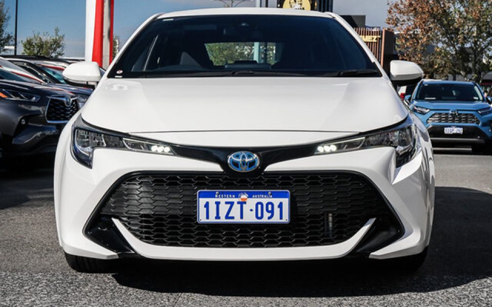 2020 Toyota Corolla Hatch Hybrid Ascent Sport