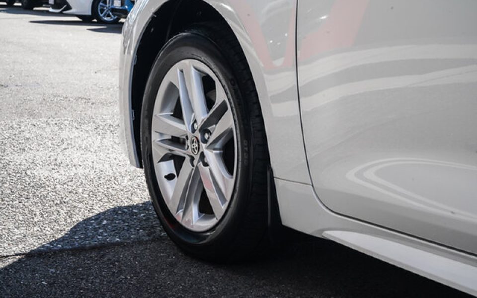 2020 Toyota Corolla Hatch Hybrid Ascent Sport