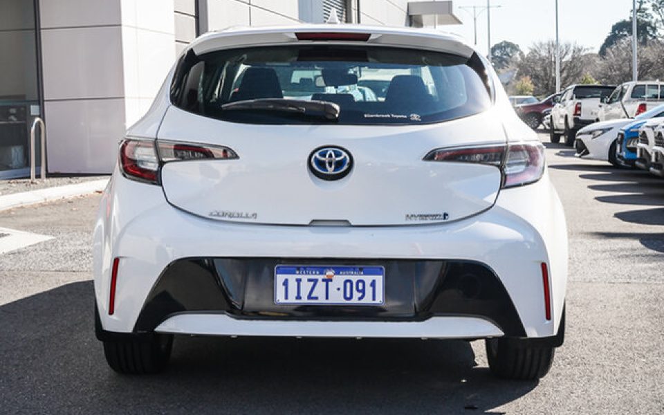 2020 Toyota Corolla Hatch Hybrid Ascent Sport