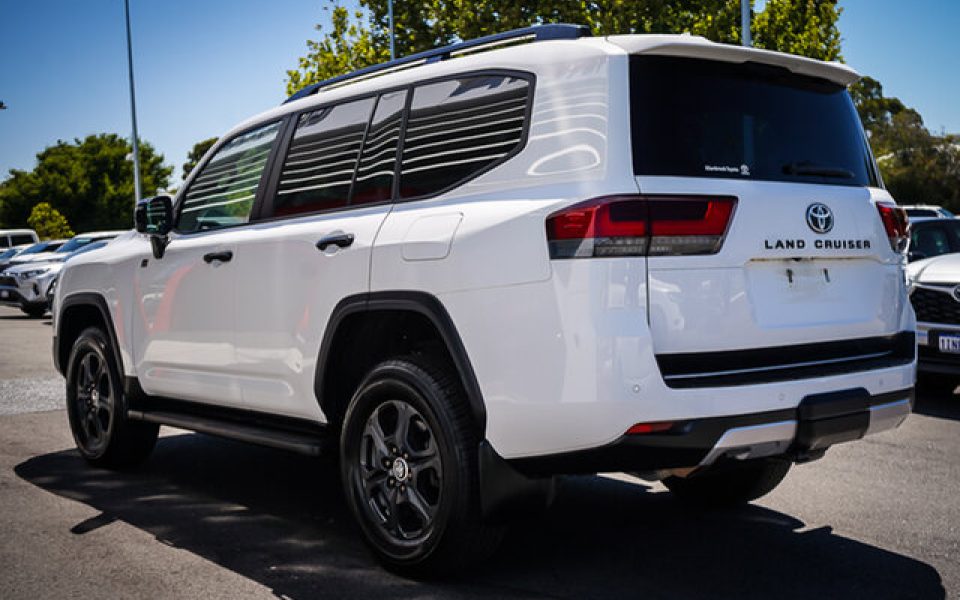 2024 Toyota Landcruiser GR-S