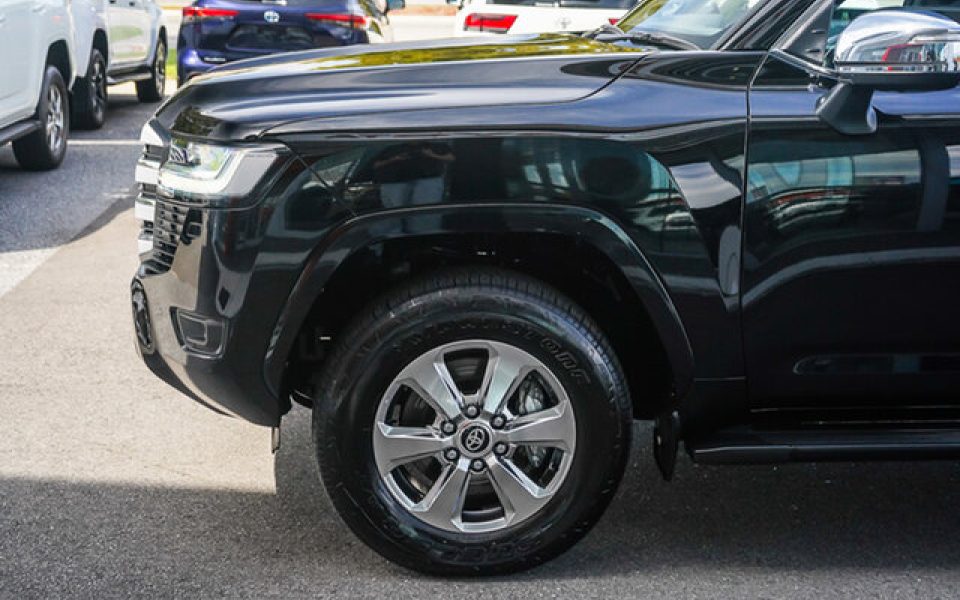 2025 Toyota Landcruiser Sahara