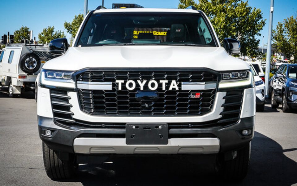 2022 Toyota Landcruiser GR-S