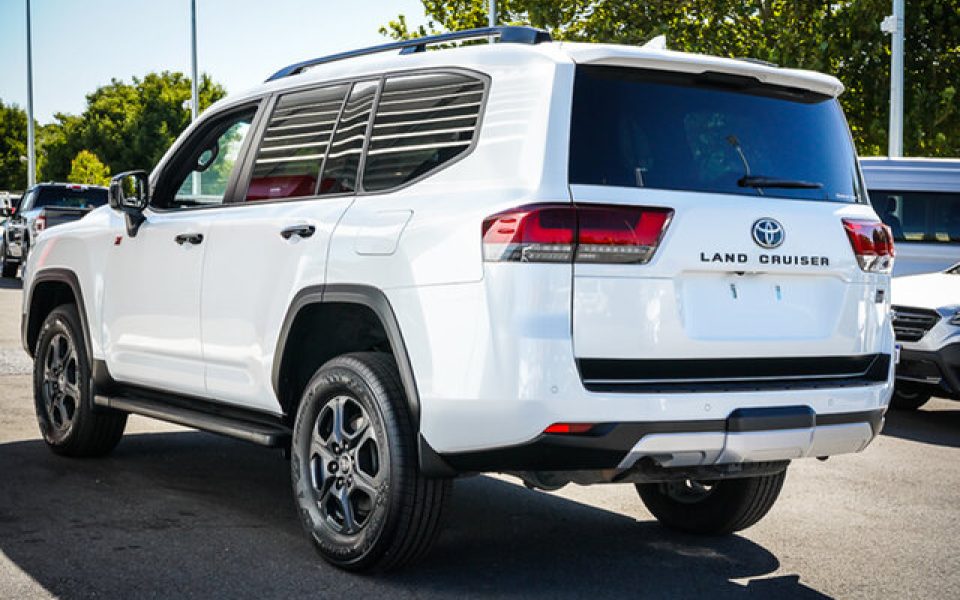 2022 Toyota Landcruiser GR-S