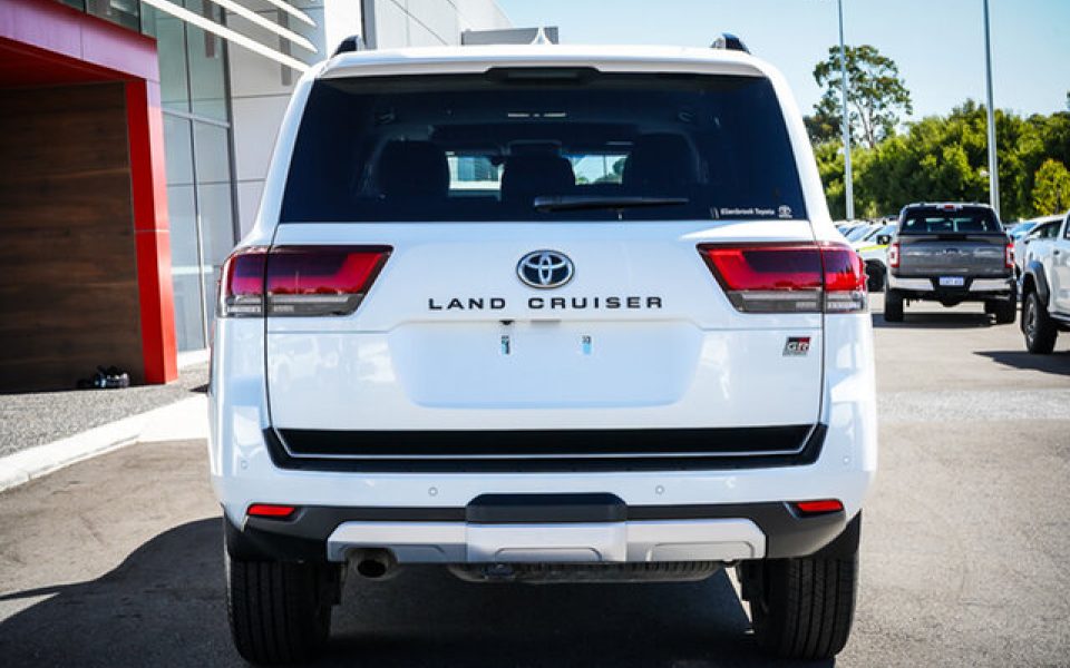 2022 Toyota Landcruiser GR-S