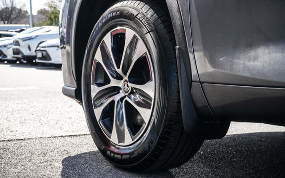 2023 Toyota Kluger Hybrid GXL