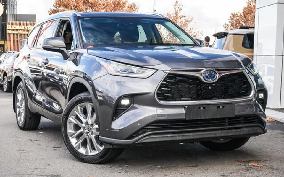 2021 Toyota Kluger Grande