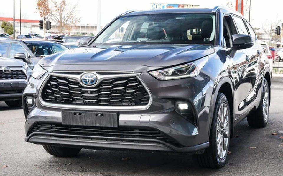2021 Toyota Kluger Grande