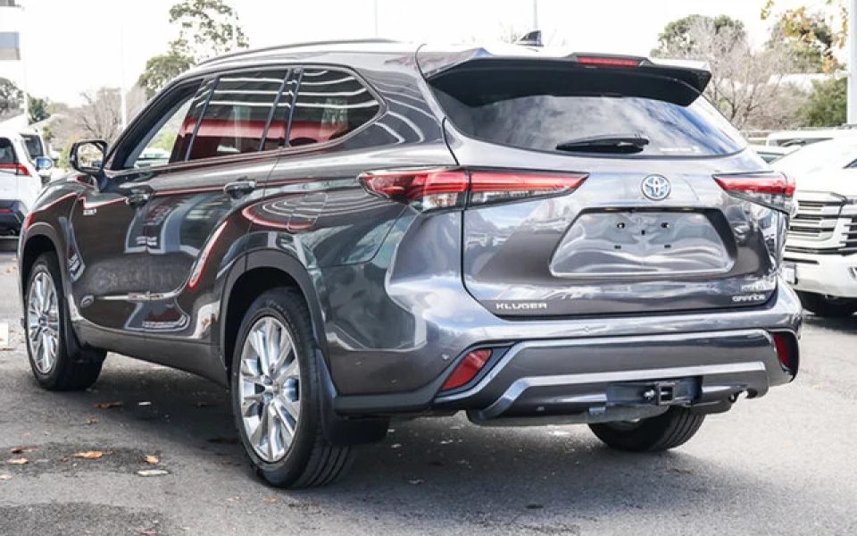 2021 Toyota Kluger Grande