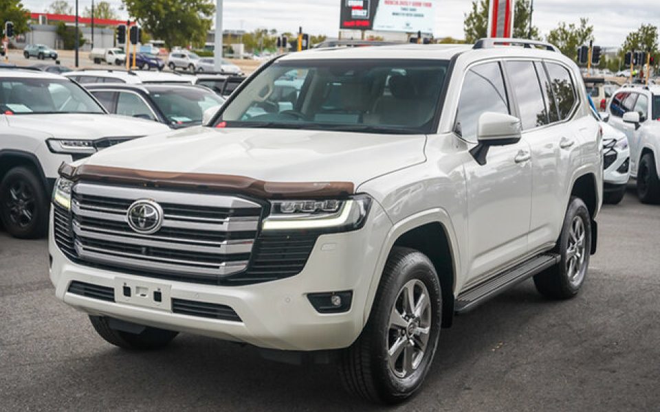 2022 Toyota Landcruiser VX