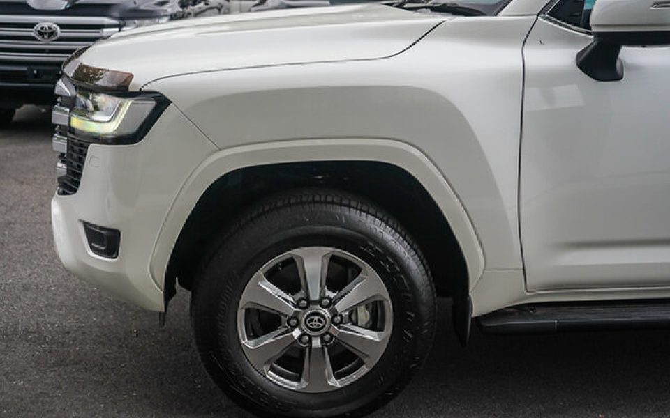 2022 Toyota Landcruiser VX