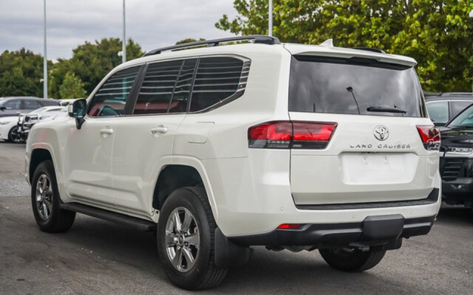 2022 Toyota Landcruiser VX