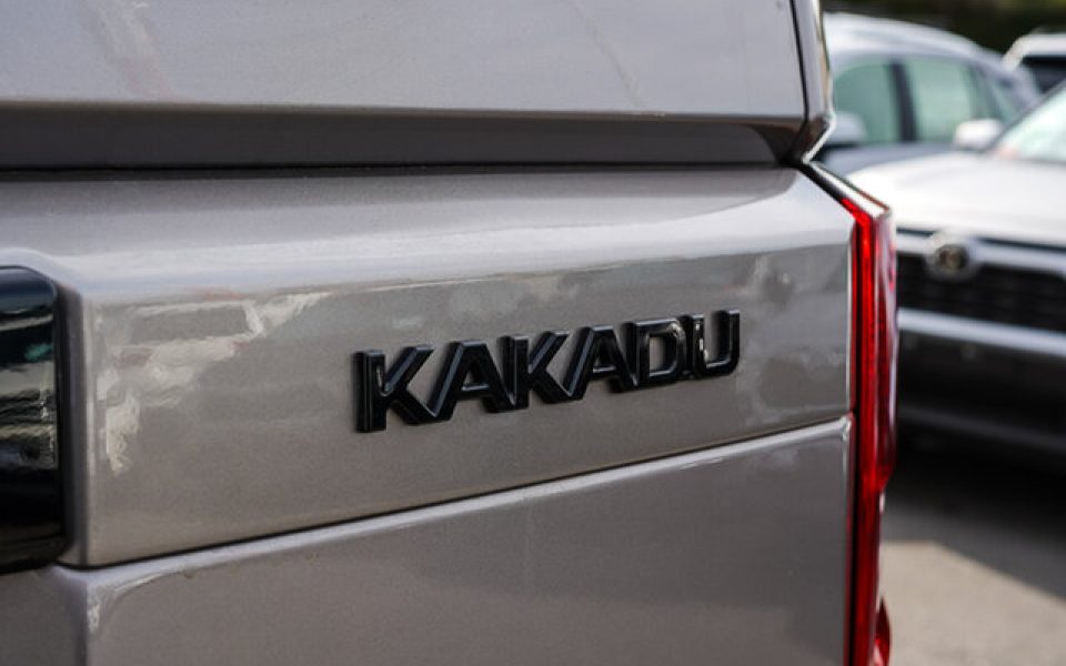 2024 Toyota Landcruiser Prado Kakadu